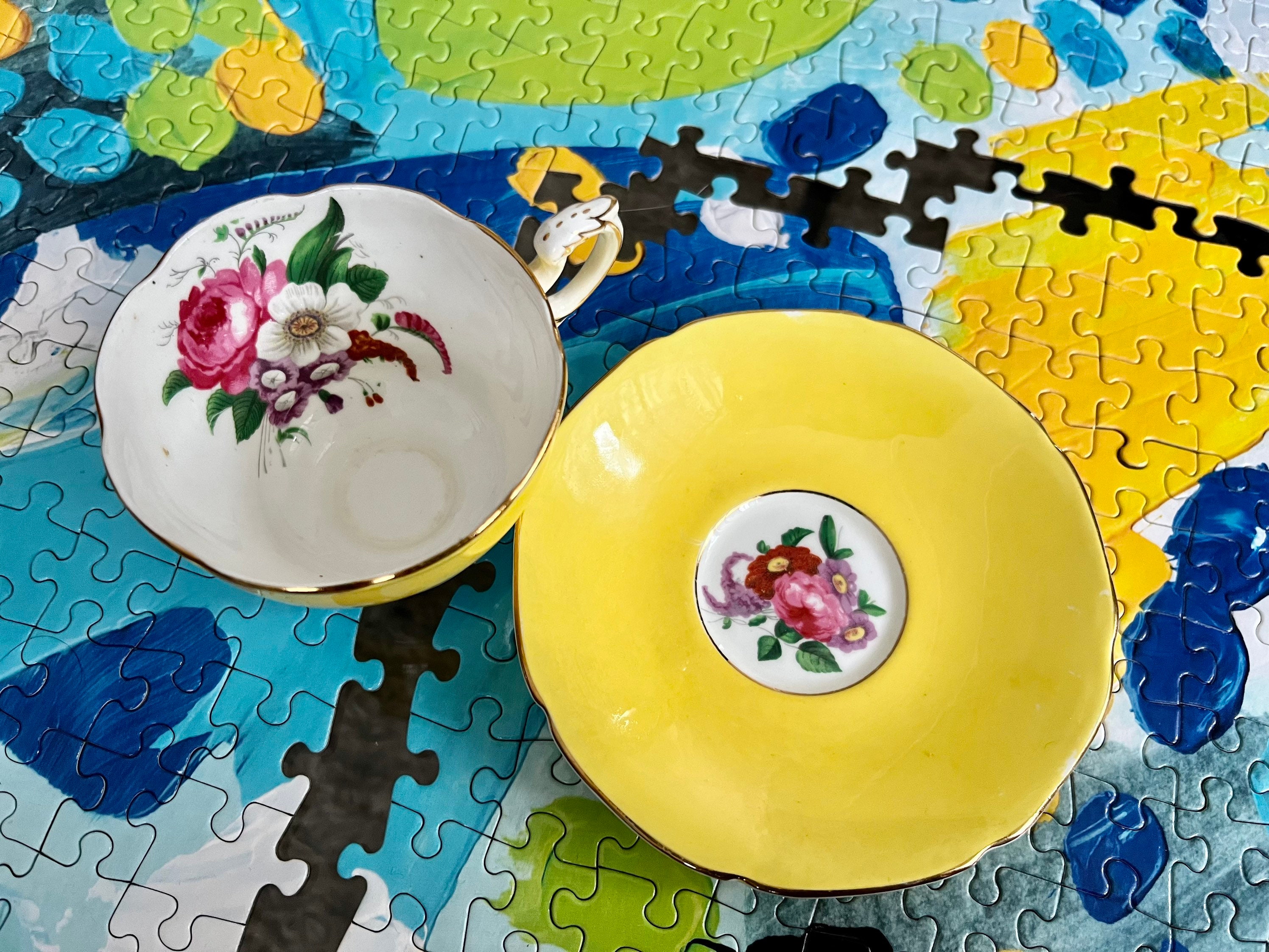 Vintage Paragon Double Warrant Bone China Teacup & Saucer – Yellow Floral Tea Cup Set – Made in England