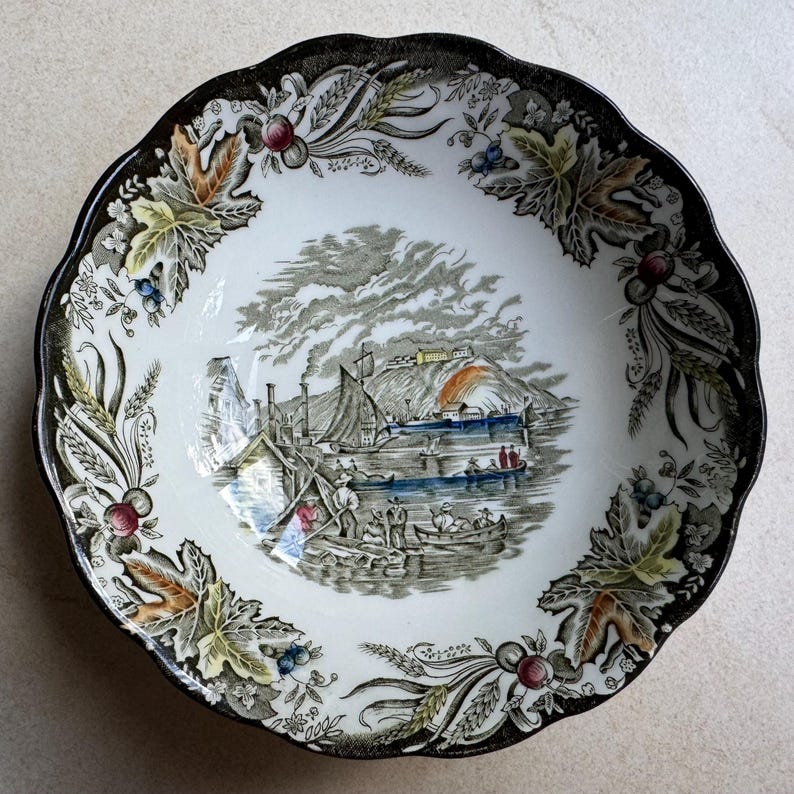 Vintage Red Green Transferware Plate Set: Eclectic Cottagecore Wall Gallery bild 5
