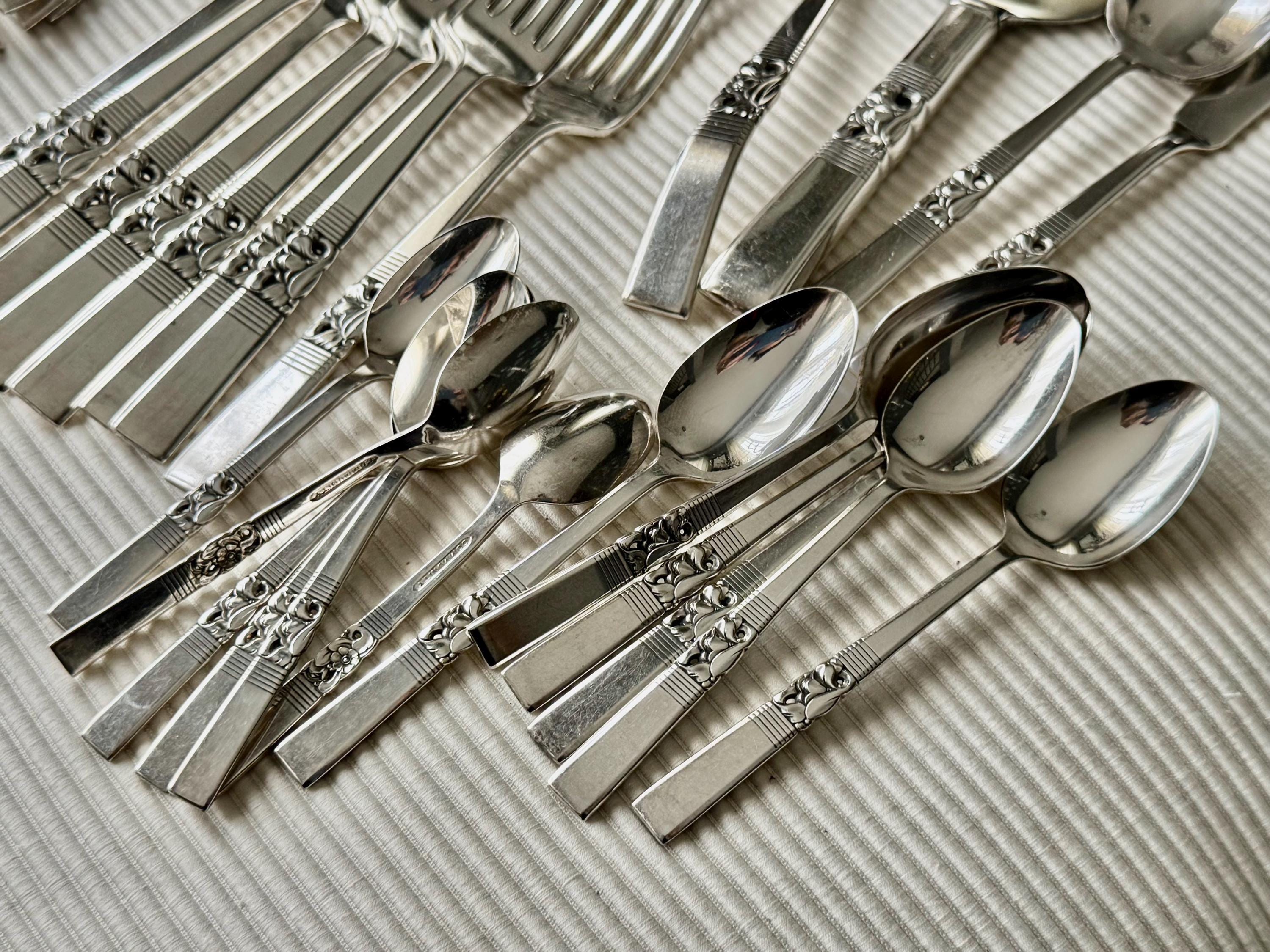 Vintage 1948 Morning Star Silverware Set – Art Deco Community Oneida for 8 (48pcs)