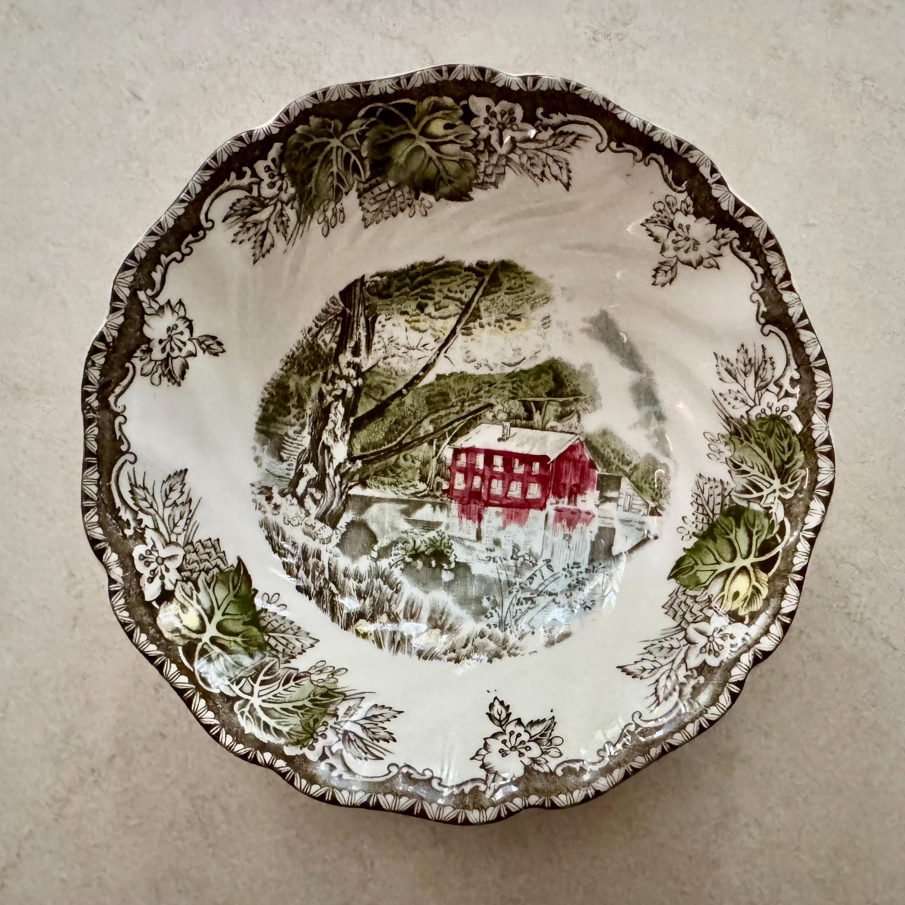 Gallery Wall Mismatched Set - England Farm Scenes in Brown & Green — 15 Plates