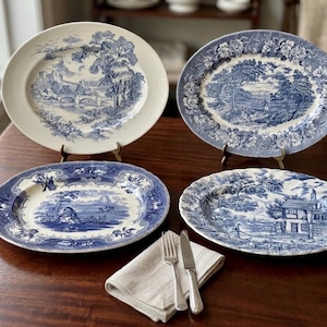 Vintage or Antique Blue & White Transferware Serving Platters bild 17
