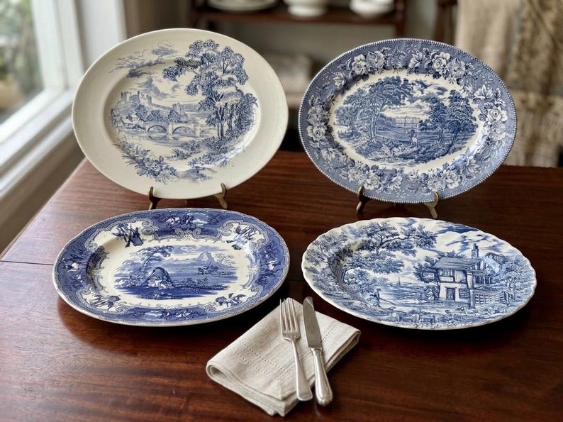 Vintage or Antique Blue & White Transferware Serving Platters bild 17