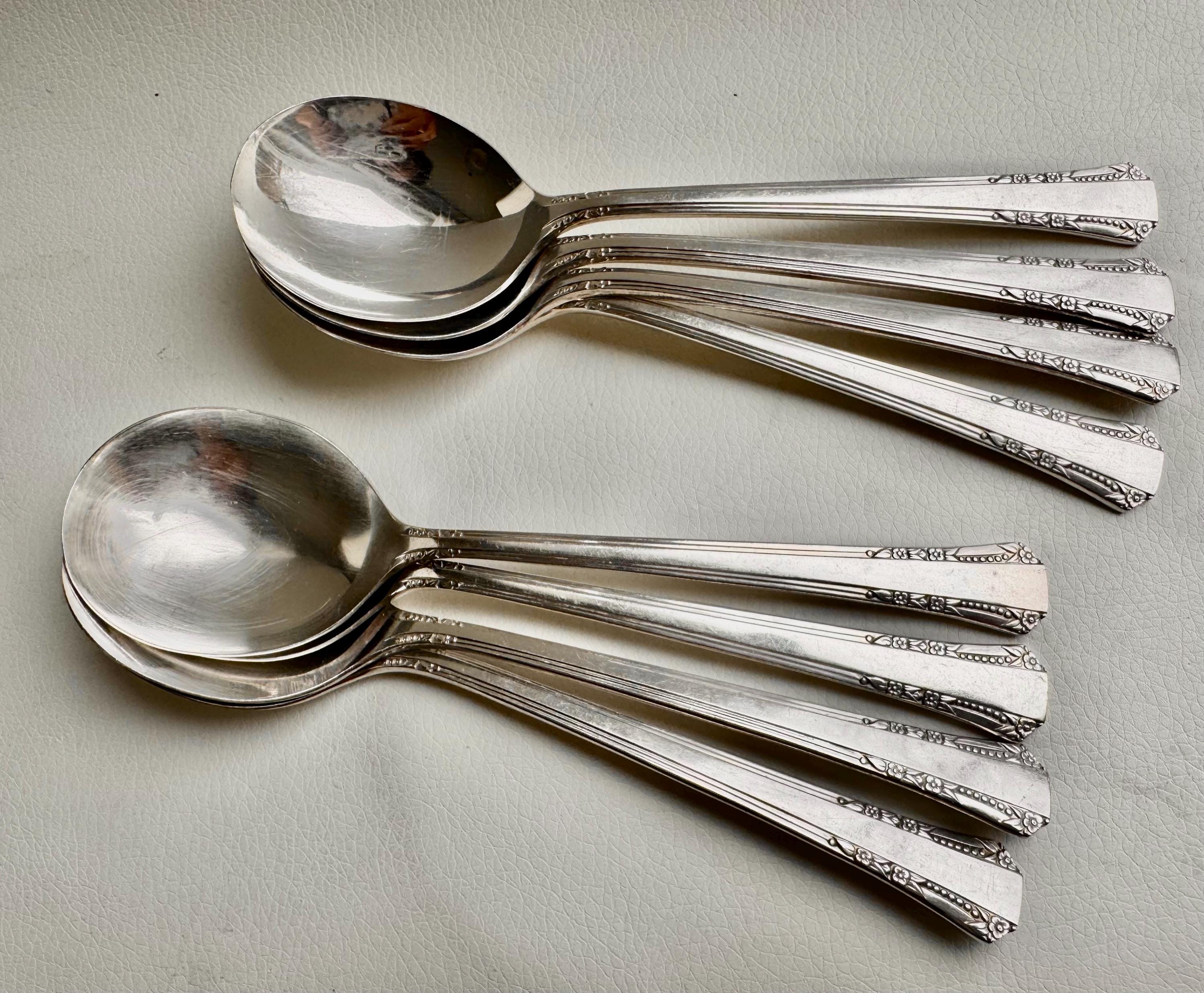 Vintage Rare Round Silverplate Soup Spoons - Set of 8 - Oneida Del Mar