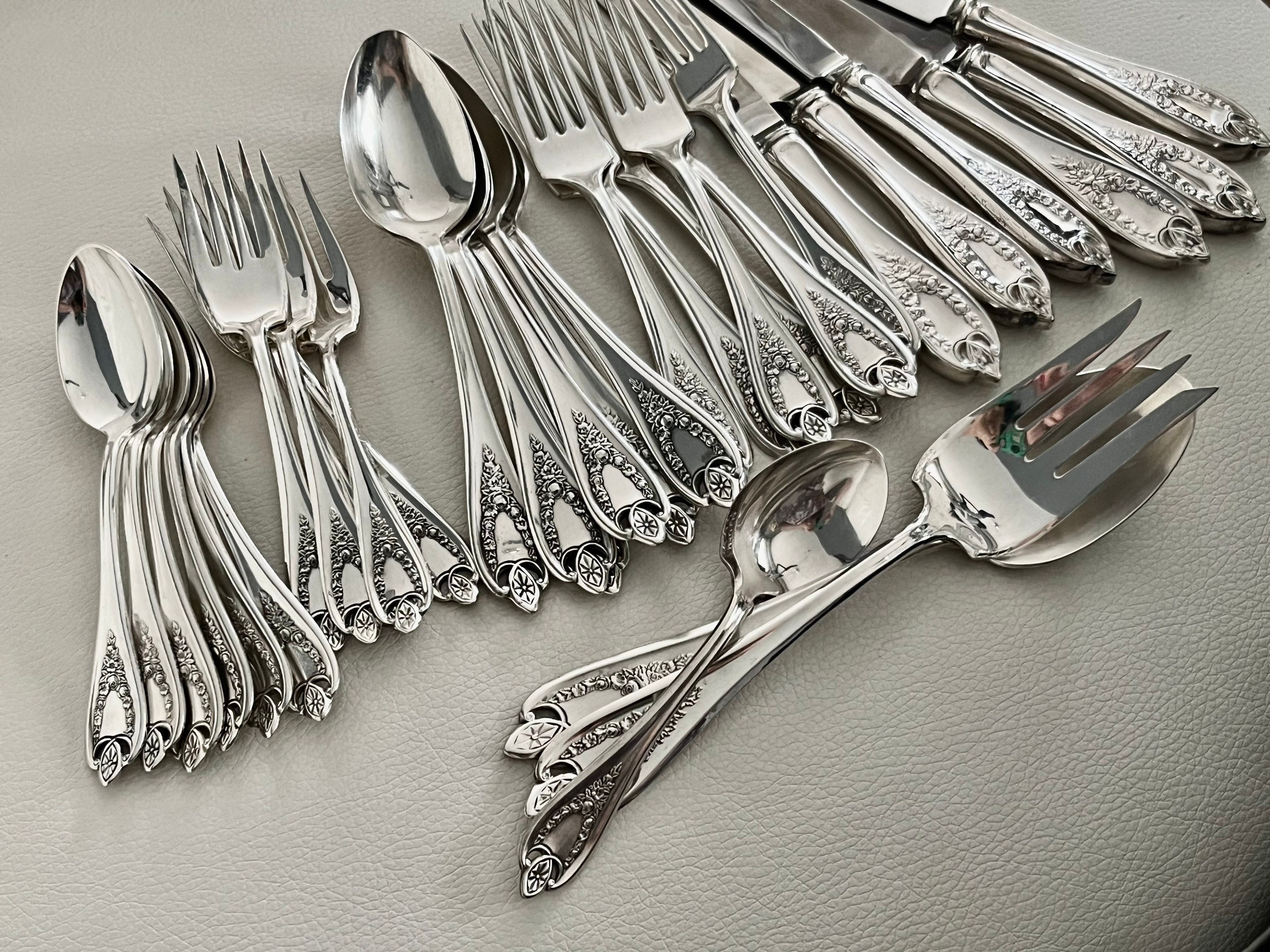 Vintage 1847 Rogers Old Colony Silverware Set for 8 and more: Art Nouveau Silverplate