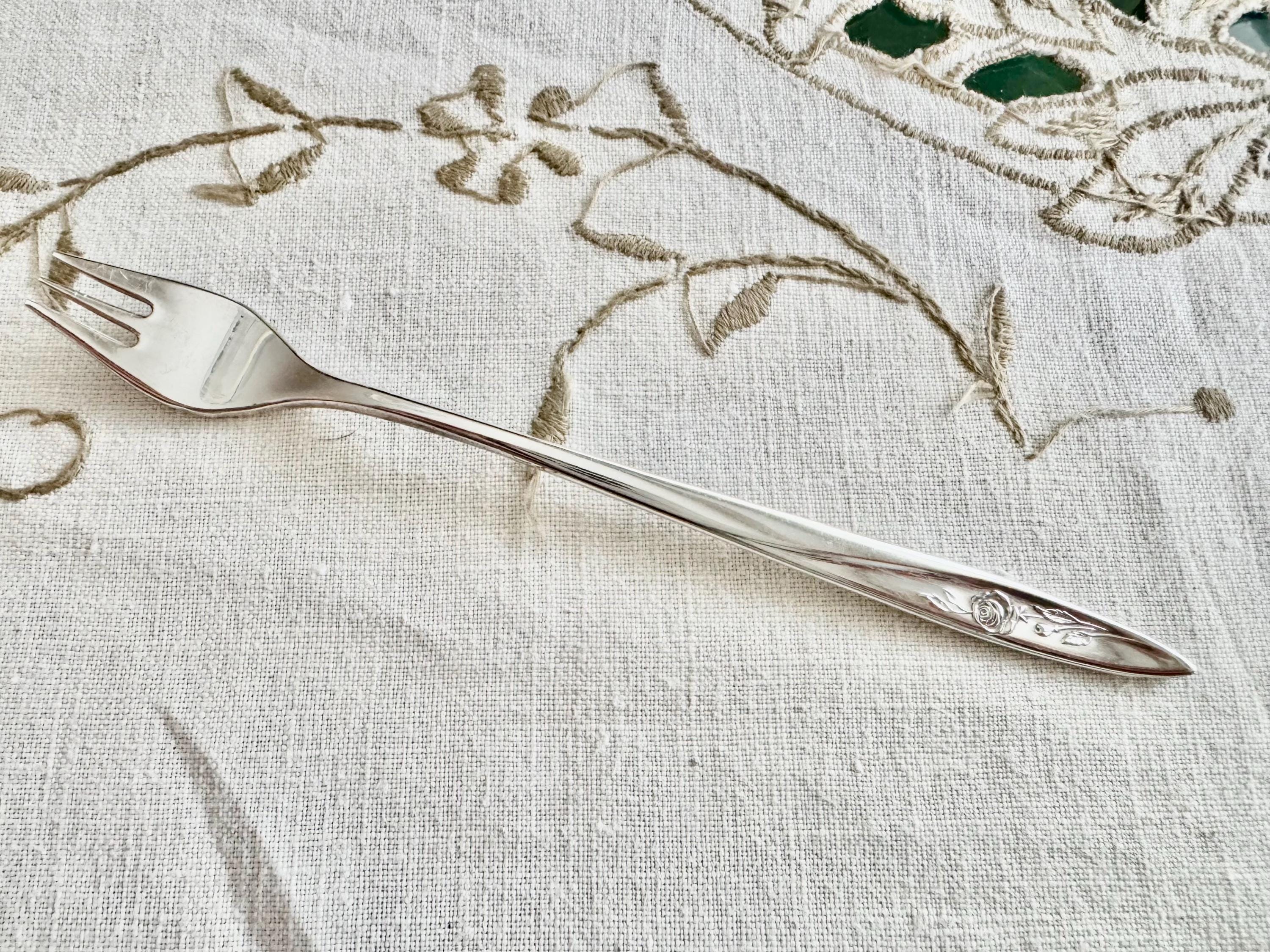 Rare Vintage Morning Rose Cocktail / Seafood Forks – Set of 8 – Oneida Silverplate (1960)