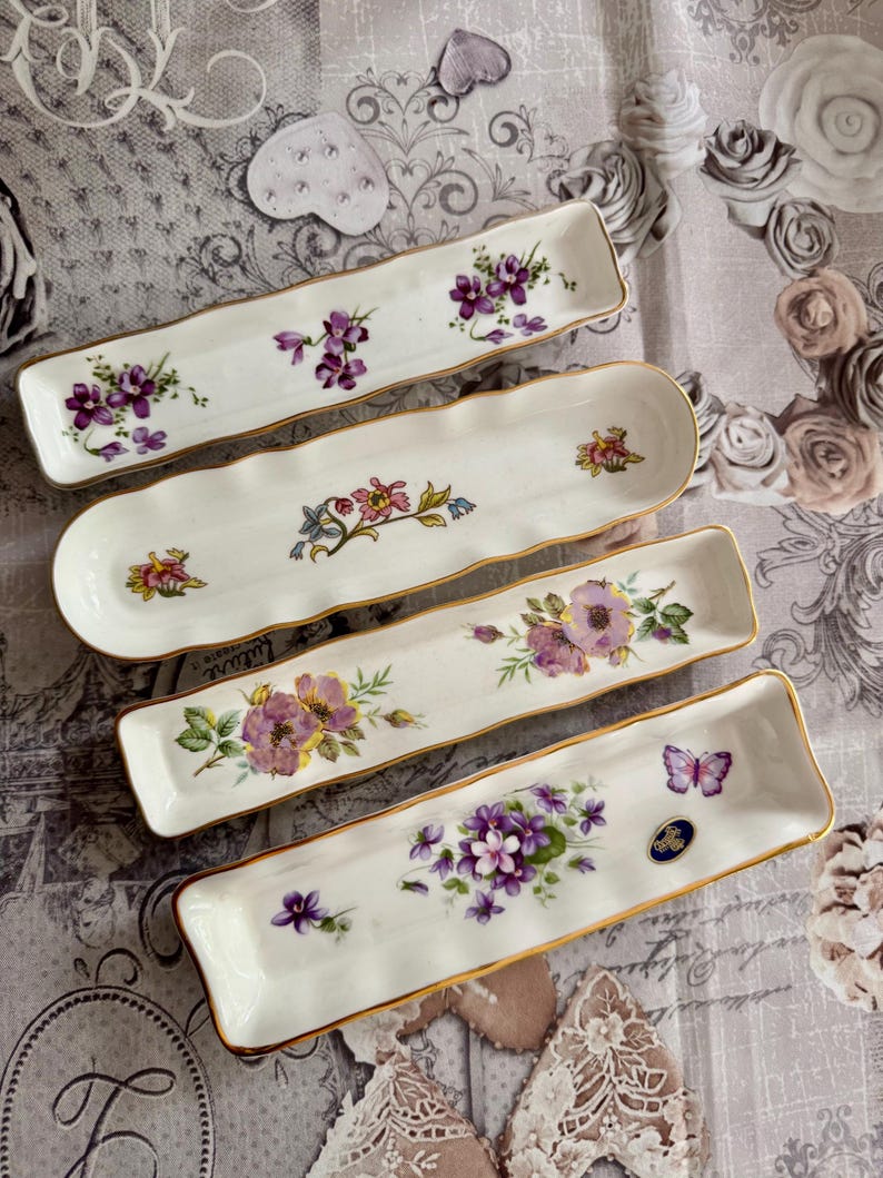 Vintage English Bone China Olive Tray: Pink Roses, Gold Trim image 9