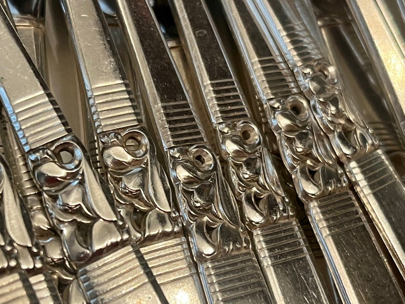Vintage 1948 Morning Star Silverware Set – Art Deco Community Oneida for 8 (48pcs) image 9