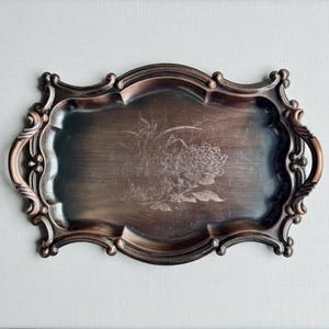 Plateau élégant - plateau de service vintage en acier inoxydable