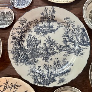 Vintage Royalty Wall Plates – Black & White Gallery Collection, Ceramic Porcelain bild 3