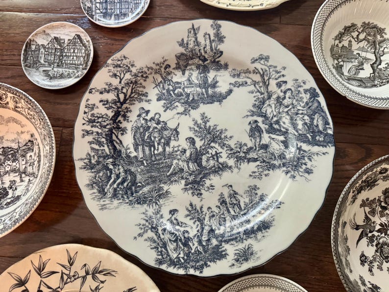 Vintage Royalty Wall Plates – Black & White Gallery Collection, Ceramic Porcelain bild 3