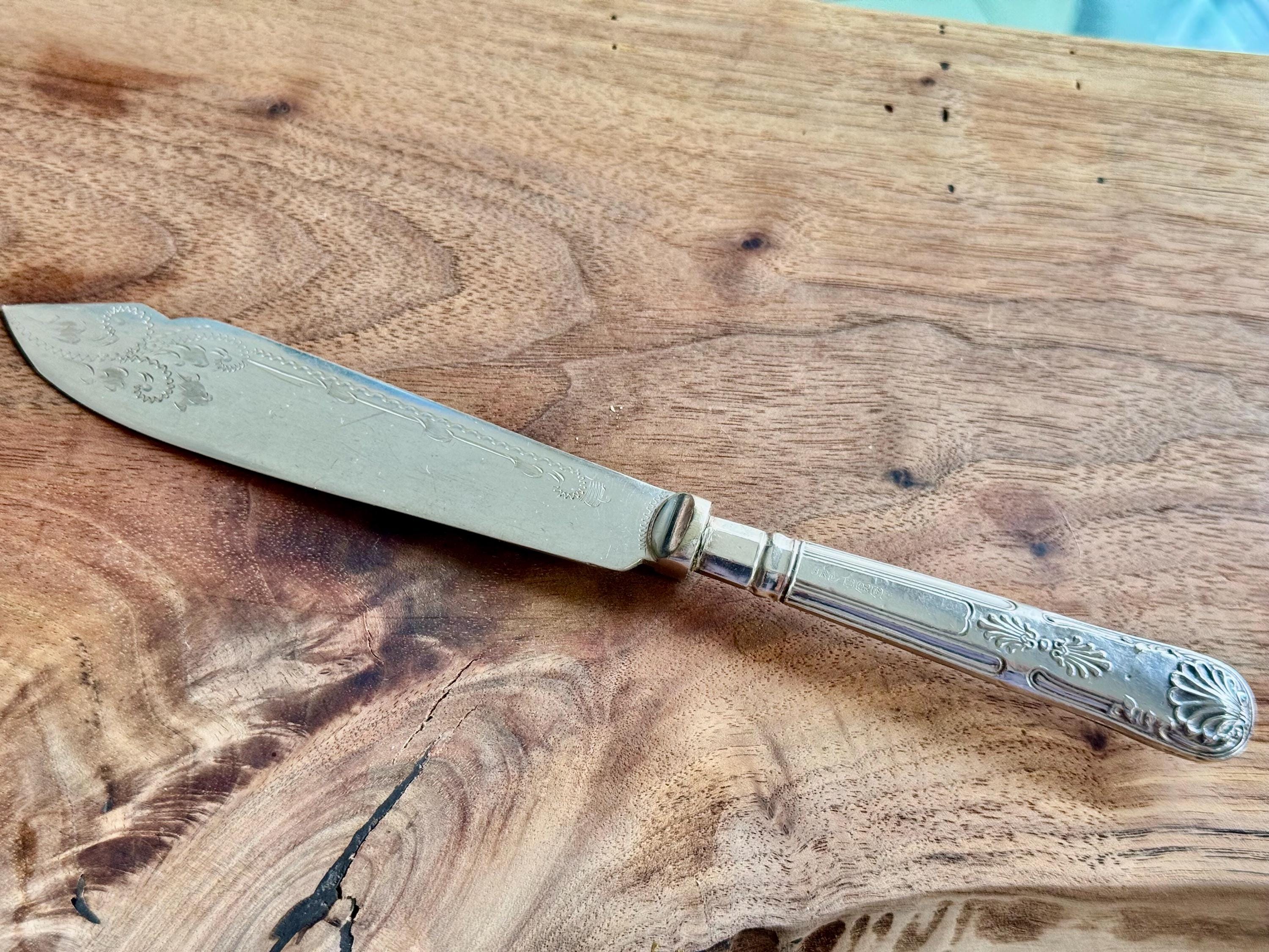 Antique Sterling Silver Handle Fish Knife – Ornate & Engraved – Sheffield 1923 – Silverplate Blade