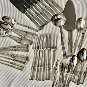 Vintage 1948 Morning Star Silverware Set – Art Deco Community Oneida for 8 (48pcs) image 14
