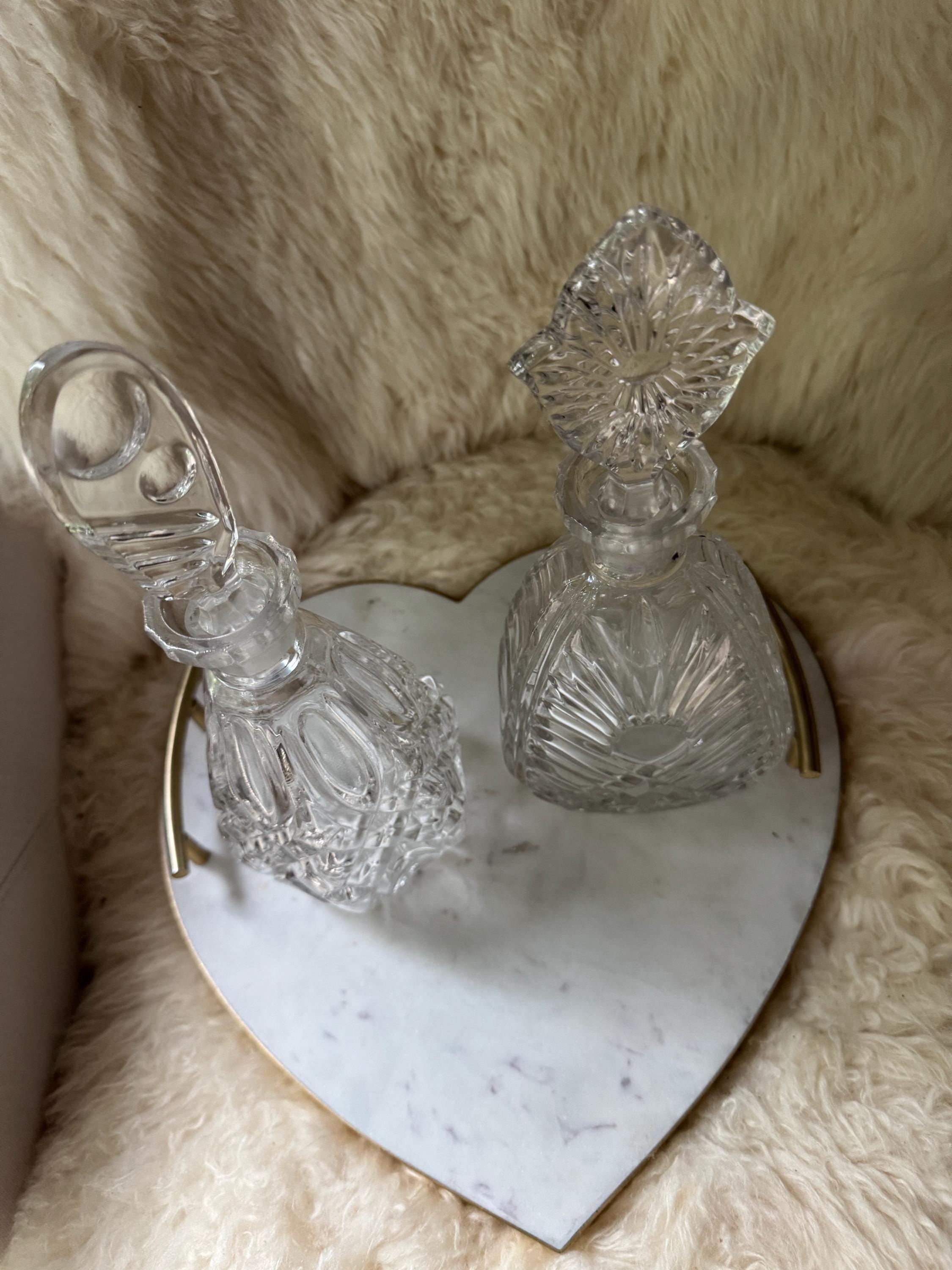 Vintage Cut Crystal Decanter with Stopper – Elegant Geometric Design
