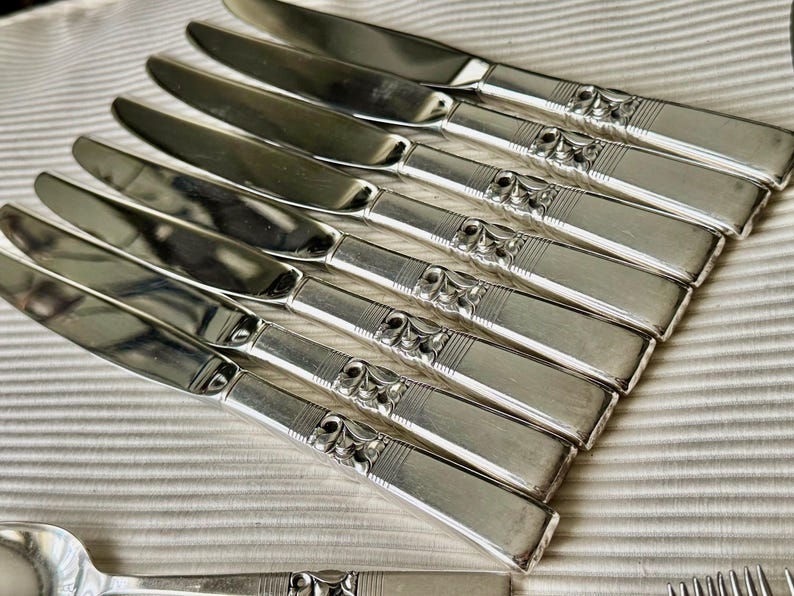 Vintage 1948 Morning Star Silverware Set – Art Deco Community Oneida for 8 (48pcs) image 18