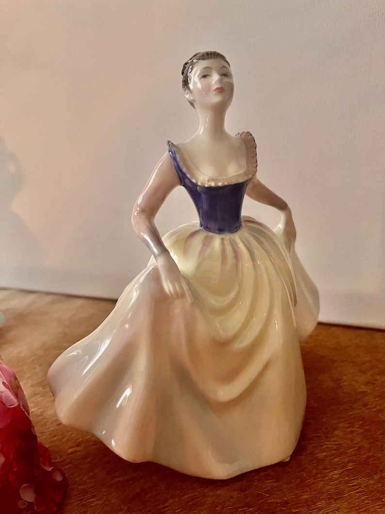 Vintage Royal Doulton Figurines Laura HN2960 light Blue Etsy Canada