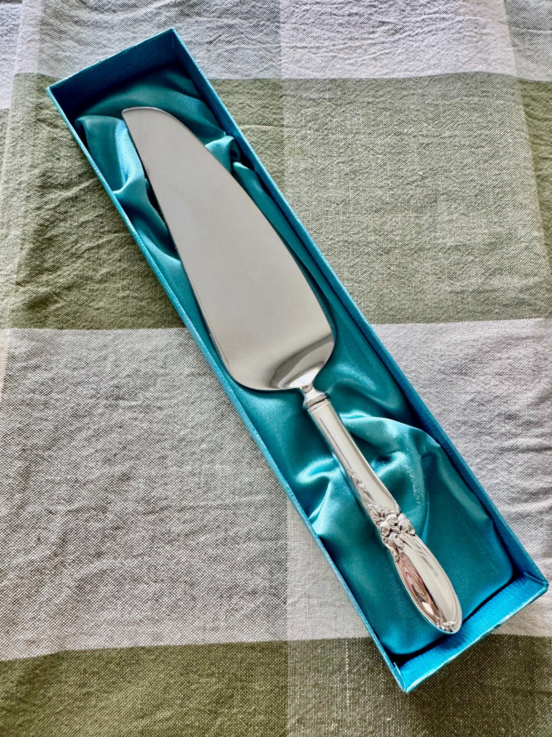Vintage White Orchid Silverware Set: 1953 Community Silverplate