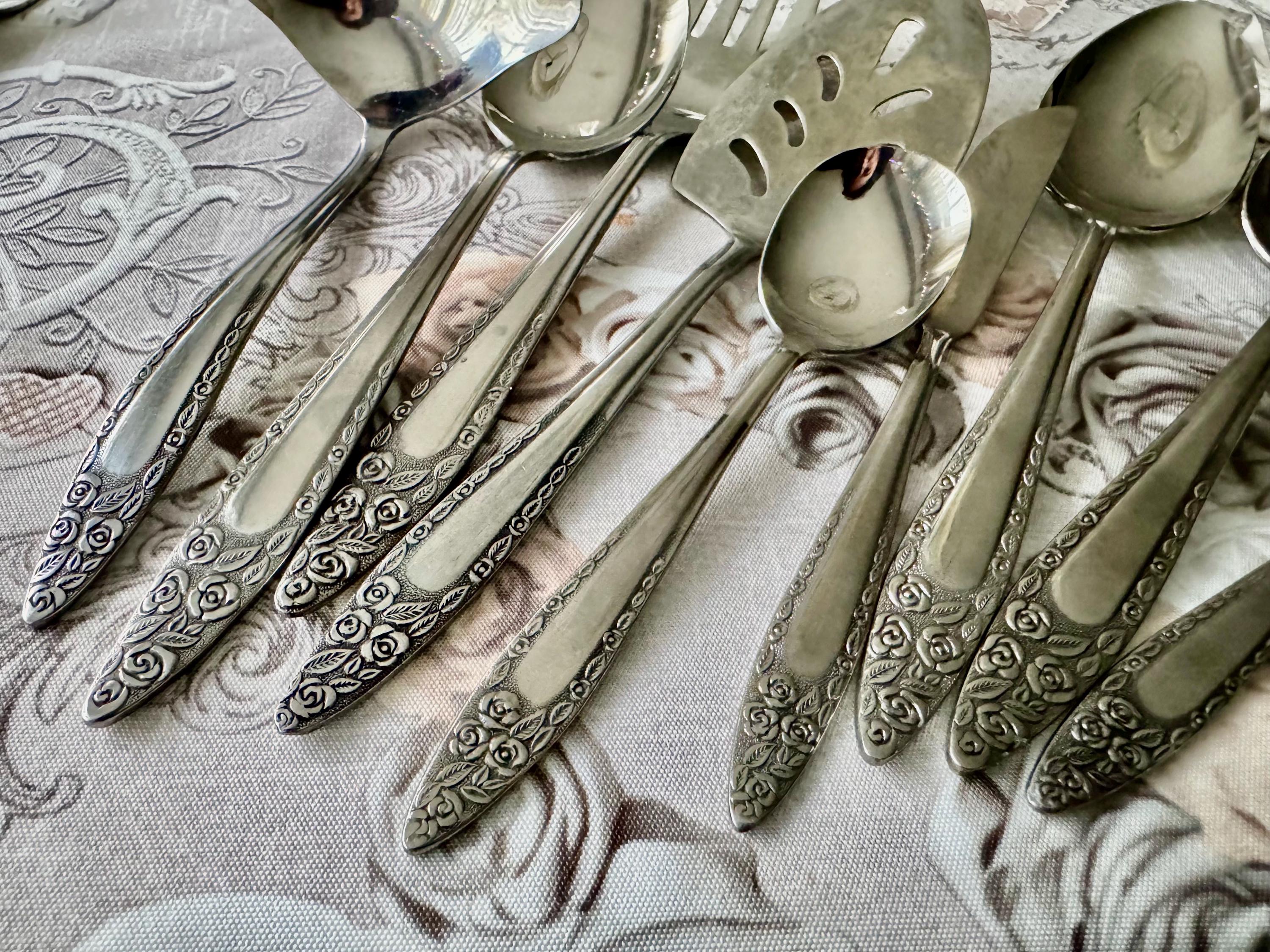 Vintage NASCO “Mariana / Jasmin” Stainless Flatware Collection – Floral Roses Pattern Korea