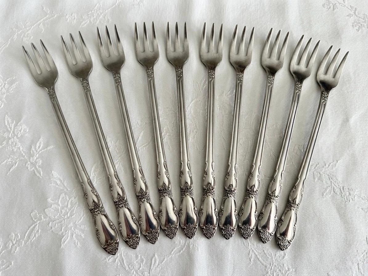 Vintage Stainless Hors d’Oeuvres Forks – 6 Styles Cocktail Appetizer Fork Sets