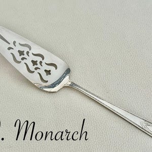 Vintage Perforated Silver Plated Cake Pie Servers - Sold Individually - Pick your favorite Style I: Monarch