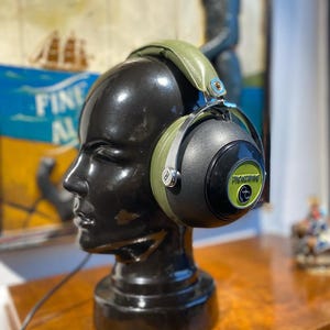 Vintage Pickering PH 4933 Stereo Headphones - 1971 Audio Collection - Original Box