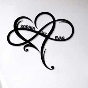 Corazón infinito personalizado, regalo de boda, monograma de letra dividida, letrero de monograma de metal, letrero con nombre de familia, letrero de metal