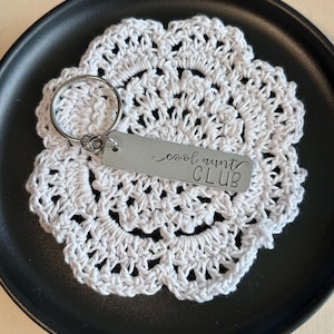 Cool Aunt Club Keychain - Hand Stamped Aluminum Gift for Aunt, Funny Auntie Gift, Keychain for Cool Aunt