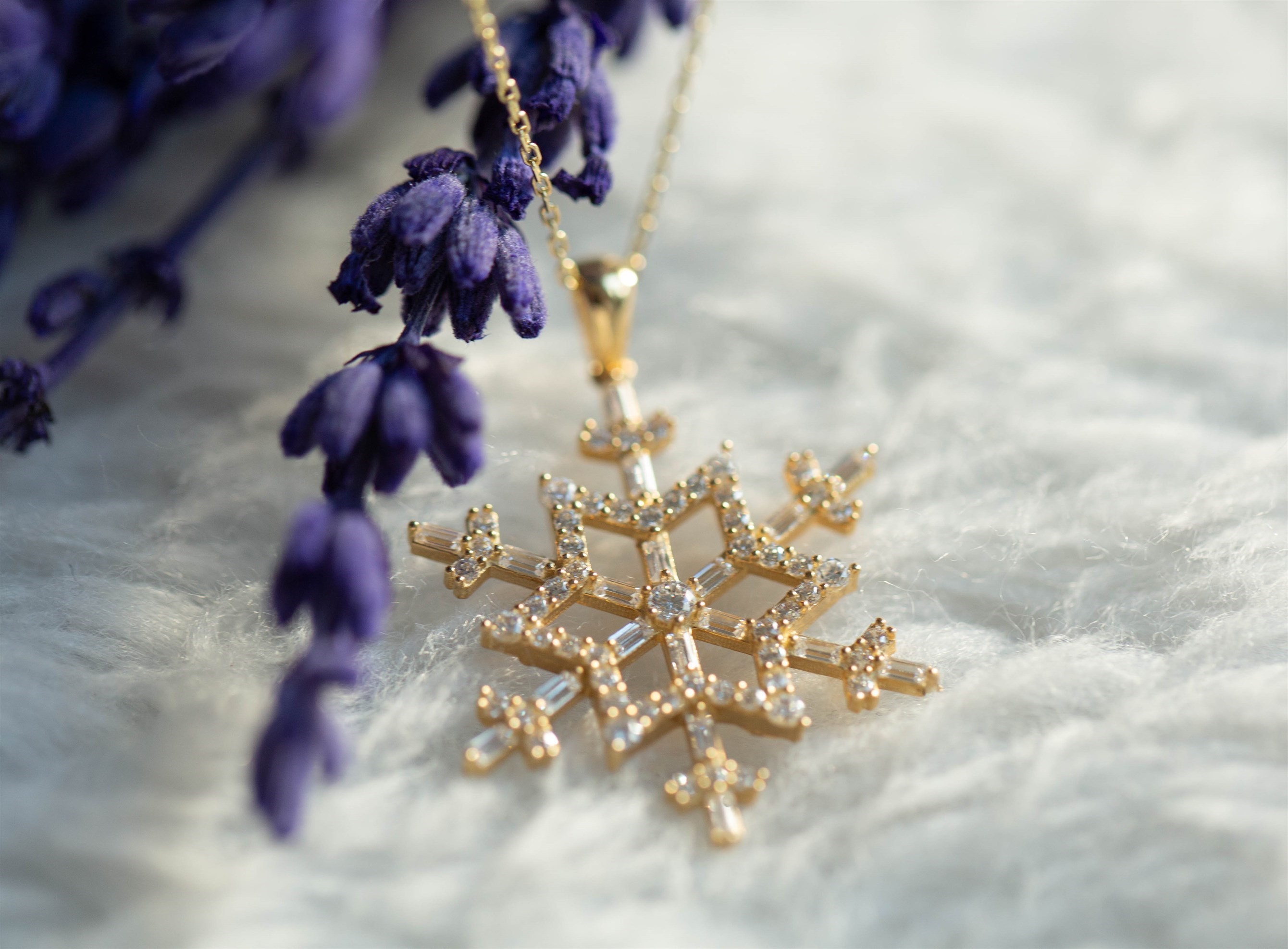 Diamond Snowflake Necklace with Lab Grown Diamonds – TOR
