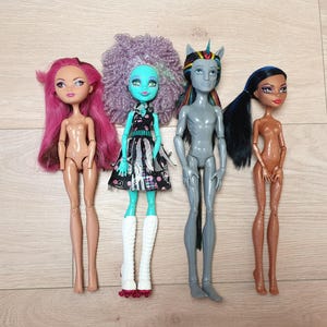 Dolls lot ~ Monster High dolls ~ Ever After High doll ~ Dolls for OOAK ~ Briar Beauty ~ Honey Swamp ~ Neightan Rotter ~ Robecca Steam