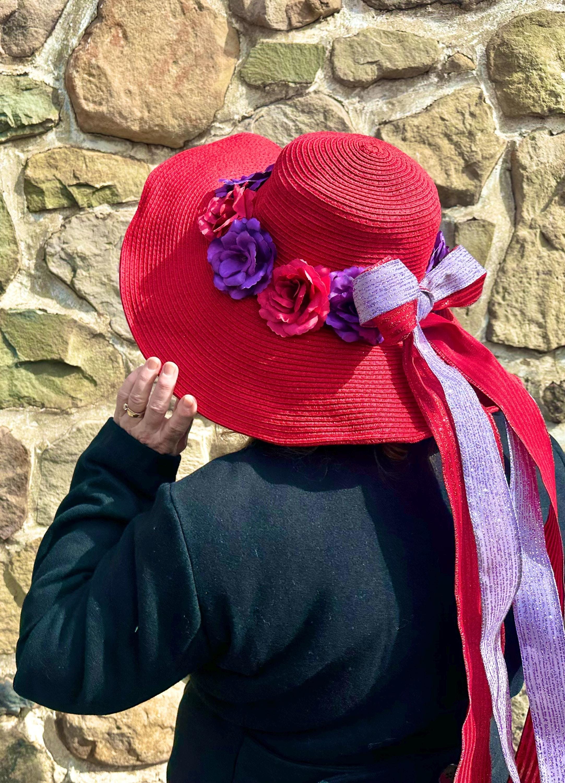 red hat purple dress ladies belfry italia