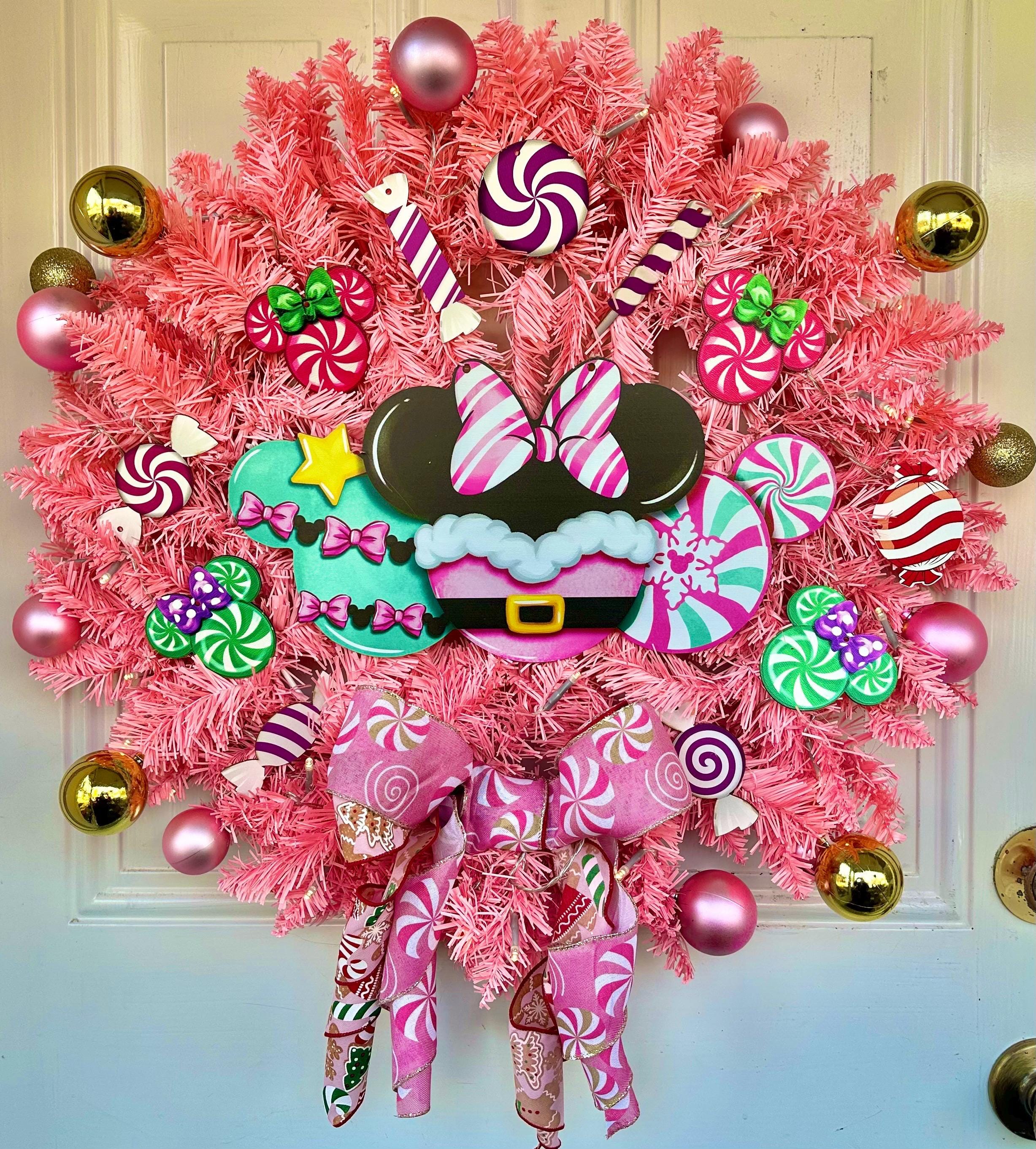 Peppermint Swirl Minnie LED Wreath - Etsy