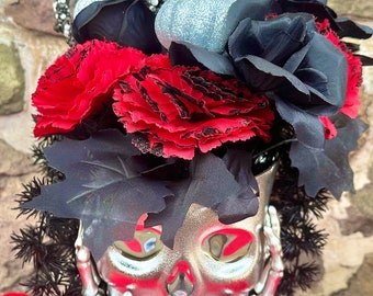 Spooky Skeleton Skull Bouquet