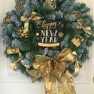 Hats off to the New Year Sparkly Wreath