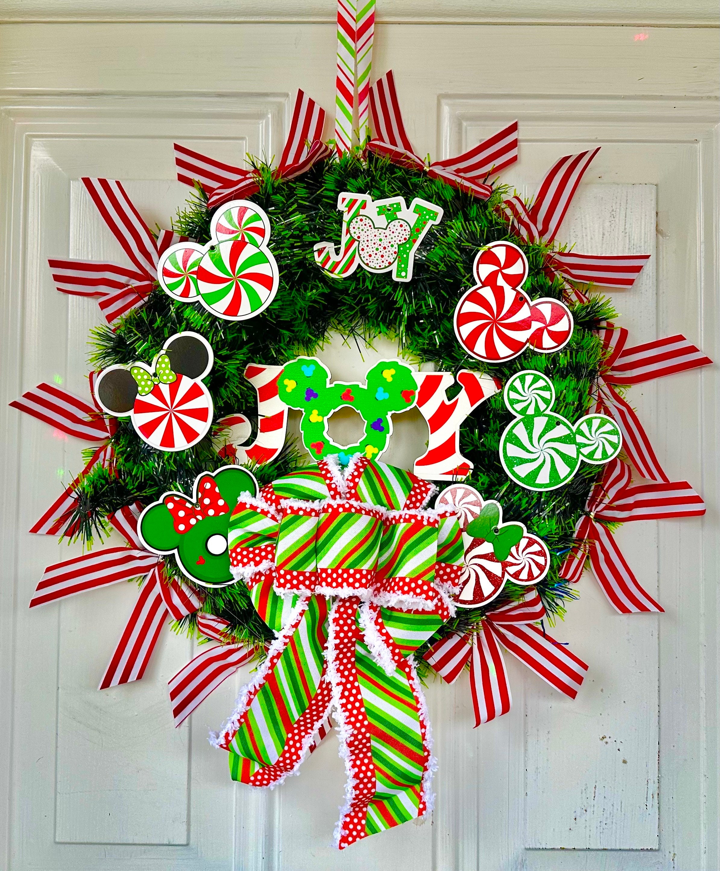 Minnie JOY Christmas Wreath - Etsy