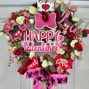 Mickey and Minnie Happy Valentine’s Day Wreath