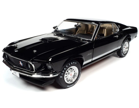 レア 1994 フォード マスタング Boss 429 1/18 レア 1994 フォード マスタング Boss 429 1/18 レア 1994 フォード