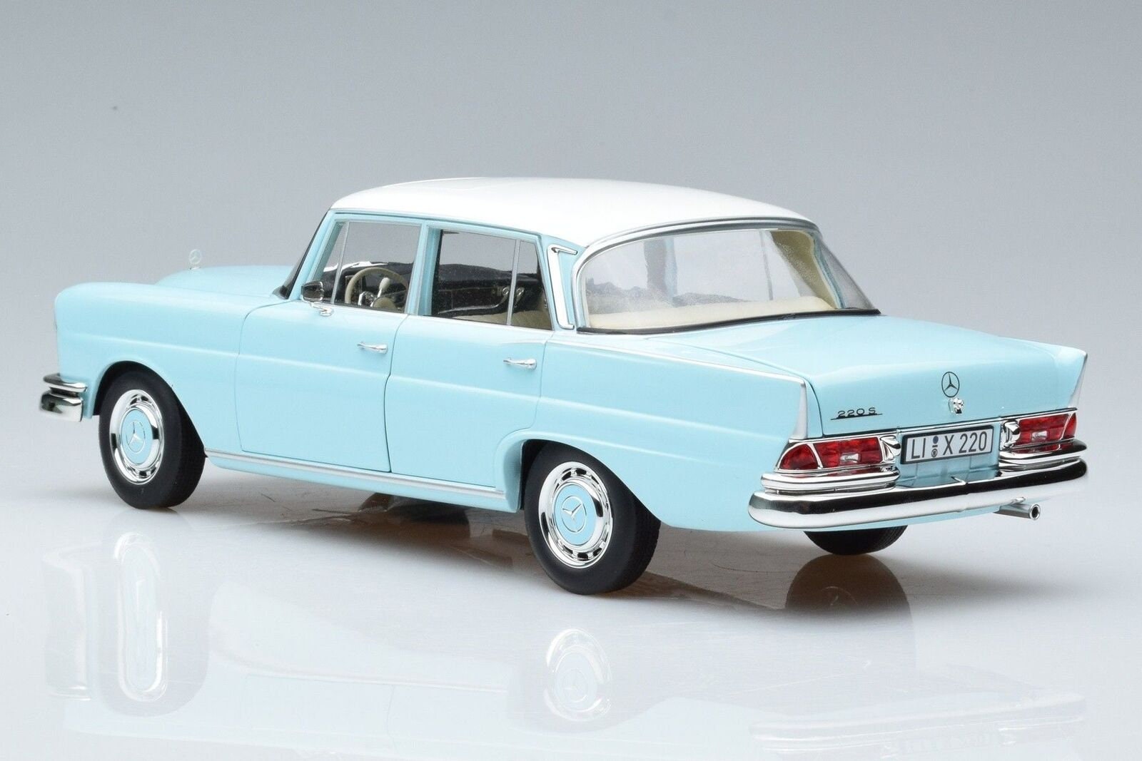 1968 Mercedes-benz 200 Light Blue 1/18 Diecast Model Car By Norev : Target