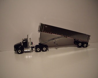 First Gear 50-3452 Kenworth T880 Day Cab with East Genesis End Dump Trailer Black and Chrome 1/50 Diecast Model