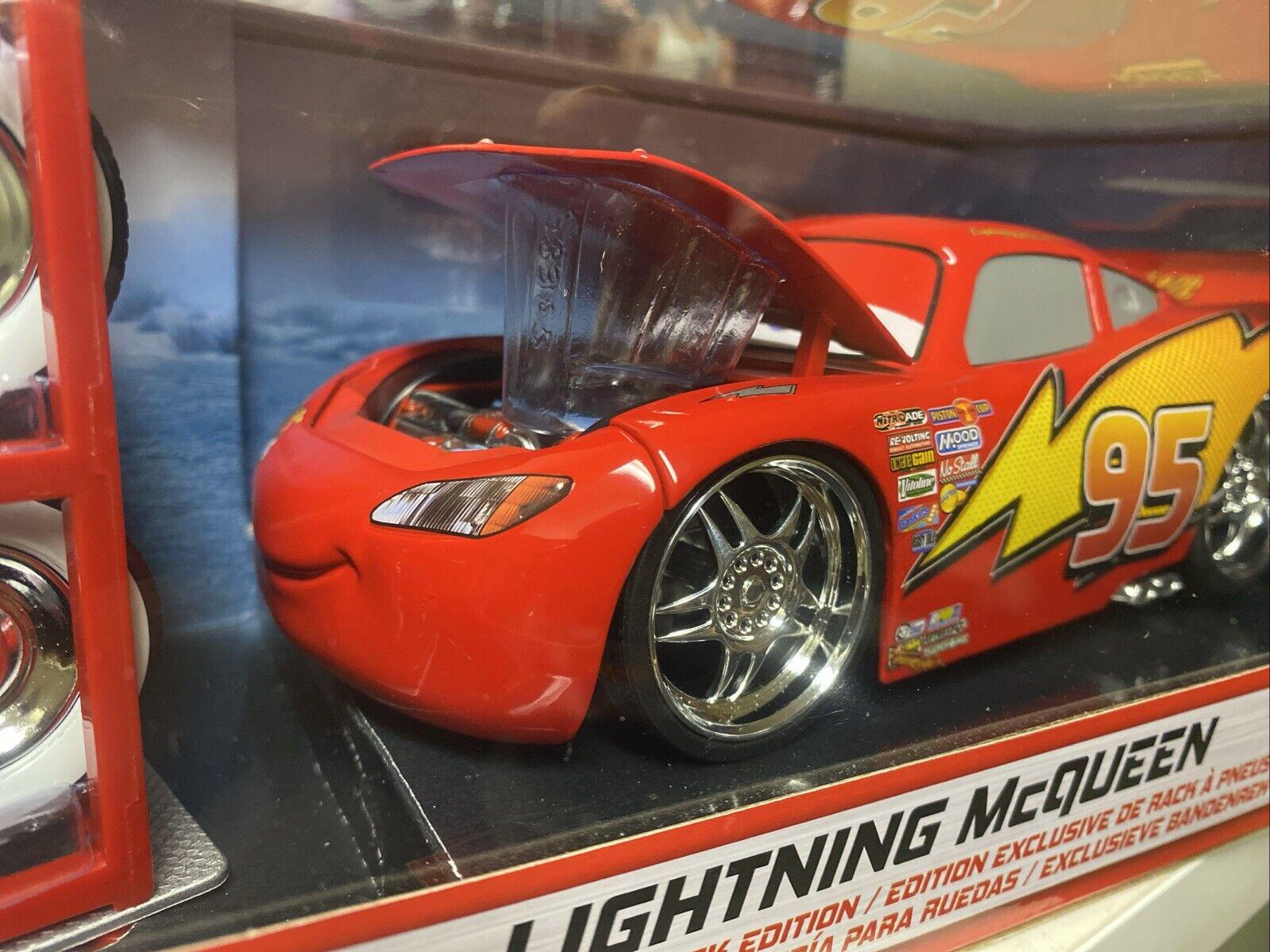 Lightning Mcqueen #95 Diecast Model Car With Extra Wheels