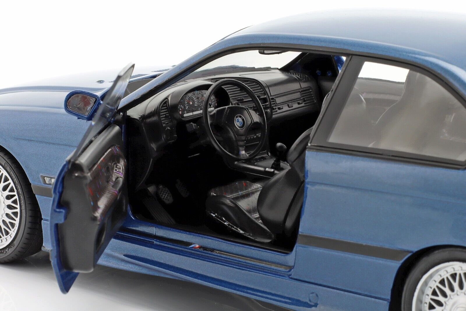 1:18 BMW E36 M3 Blue