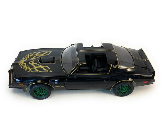 Diecast smokey and sales the bandit trans am