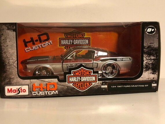 1967 Ford Mustang GT Diecast Car