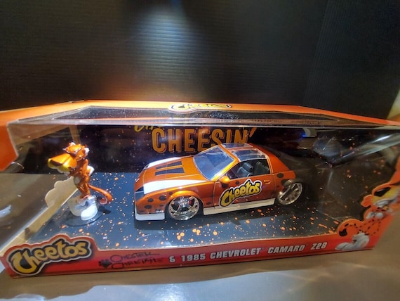 1985 Camaro Cheetos 1/24 Diecast Model Car