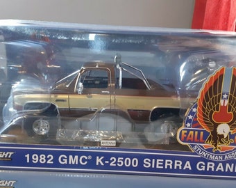 1:18 Scale Fall Guy Pickup - Now Available - Fairfield Collectibles