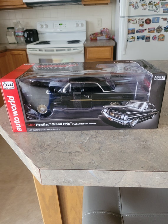 1962 Pontiac Grand Prix Fireball Roberts Edition Black 1 18 Scale Diecast Model Car by AUTO WORLD AMM1291 limited Edition Etsy UK