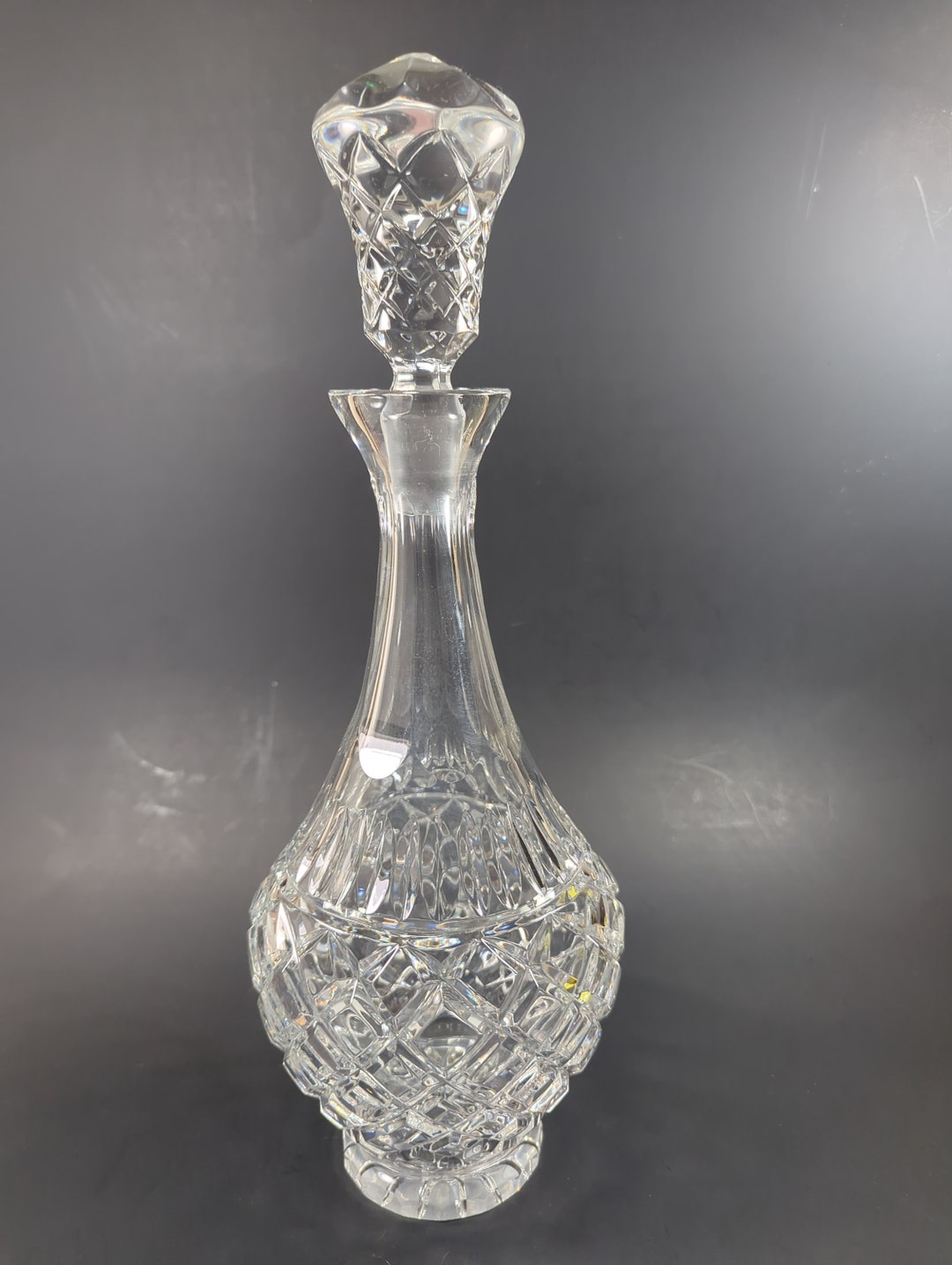 週末セール！！CRYSTAL DECANTER Crystal Decanter No Markings - Etsy