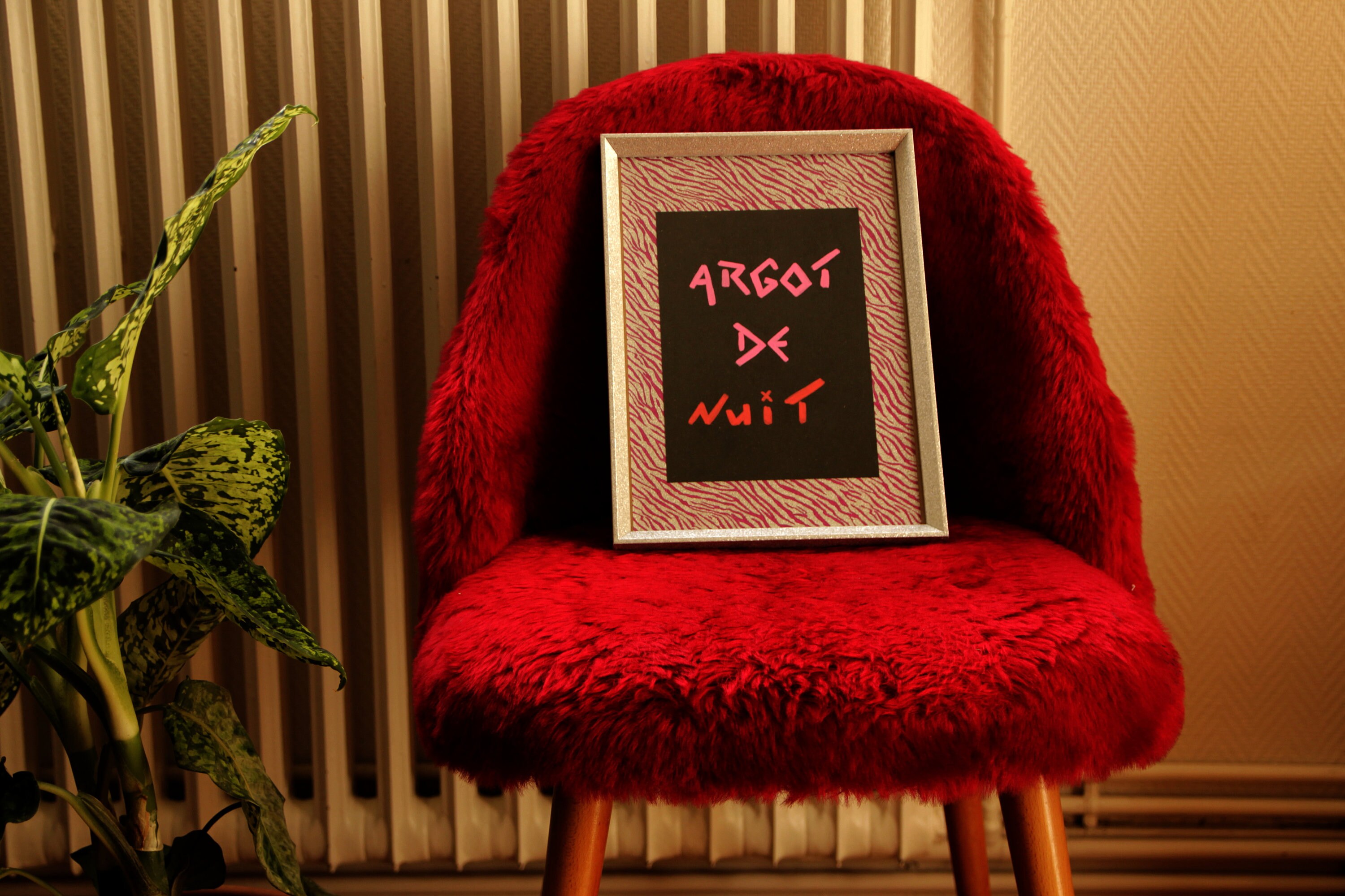 Argot de Nuit/Format A4 Paillettes et Posca