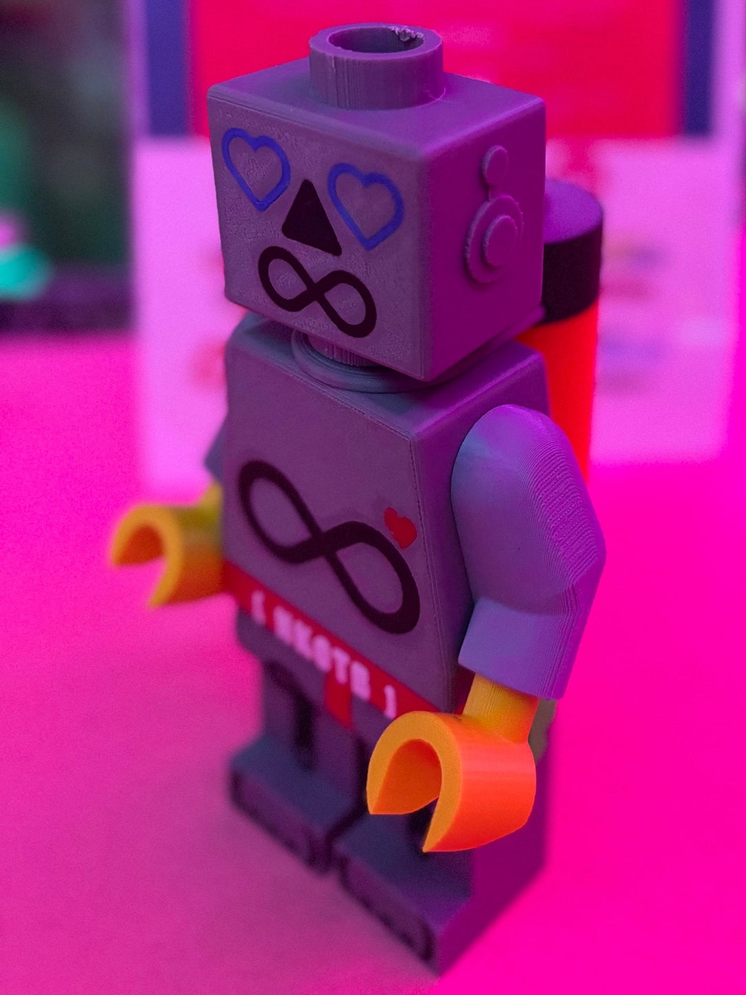 NKOTB Blockhead Love Minifig Robot 8.5 Tall New Kids on the Block