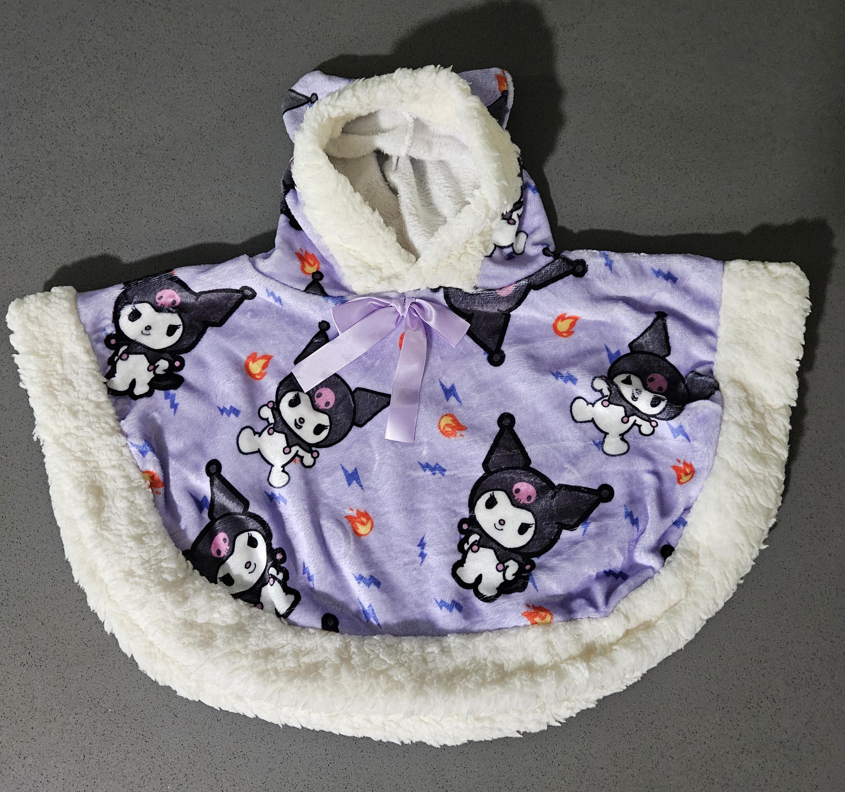 Produktbild von Kuromi Christmas Design – Festliche Weihnachtskleidung