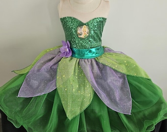 Mädchen Tinkerbell Film Disney Kleid Geburtstagsparty oder Schulfest Sommer- Winterkleid Größen 4/5 6/7 8