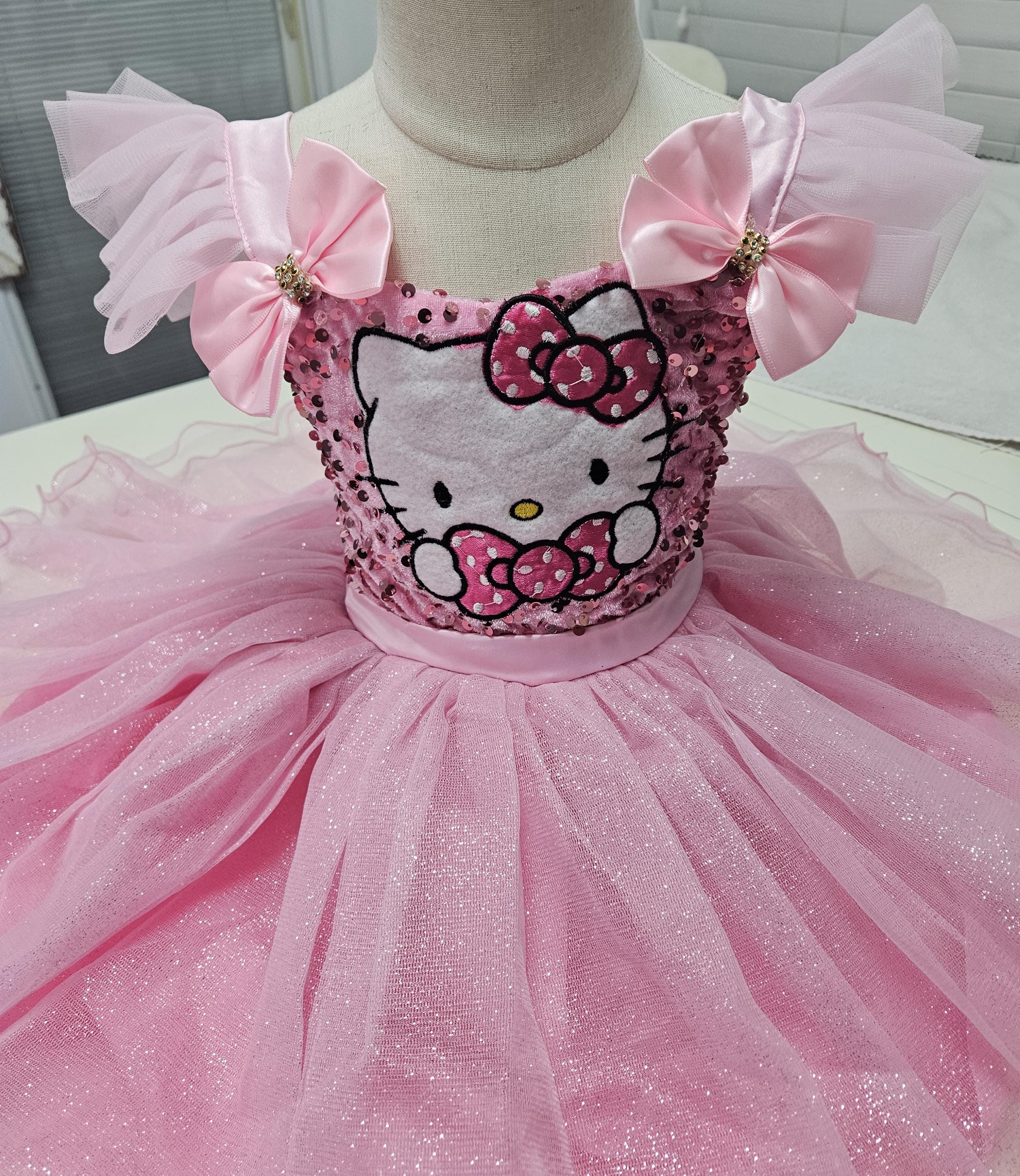 Kitty birthday dress - Etsy México, image size:2603x3000
